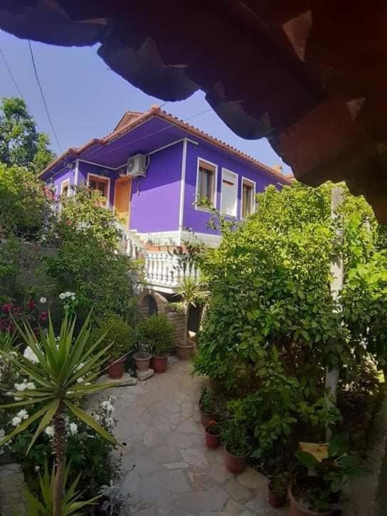 Guesthouse Hlias Gloria Berat Exterior foto